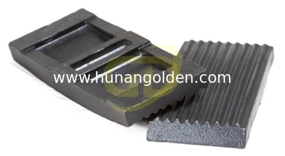 ISO Wear Resistance Castings Customized White Iron Chrome Carbide Chocky Blocks